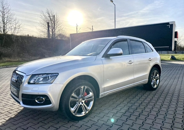 Audi Q5 cena 43900 przebieg: 246232, rok produkcji 2009 z Radków małe 466